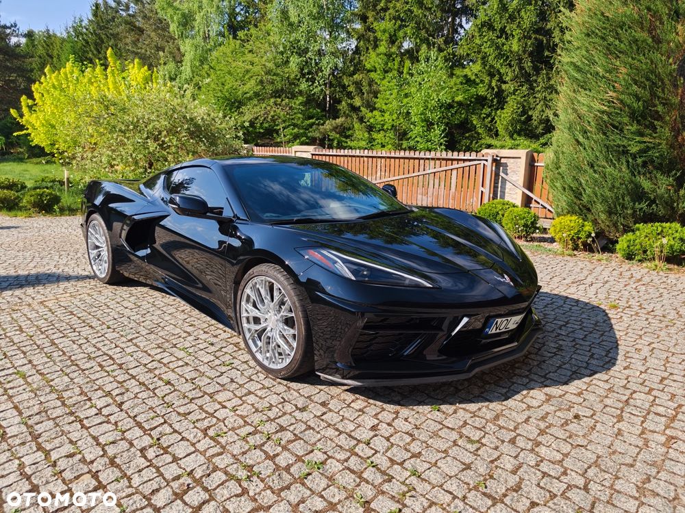 Chevrolet Corvette - 9