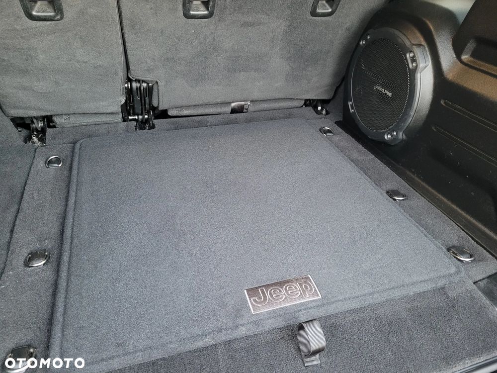 Jeep Wrangler - 14