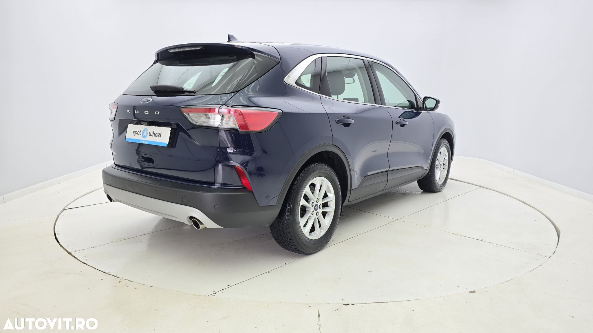 Ford Kuga - 6