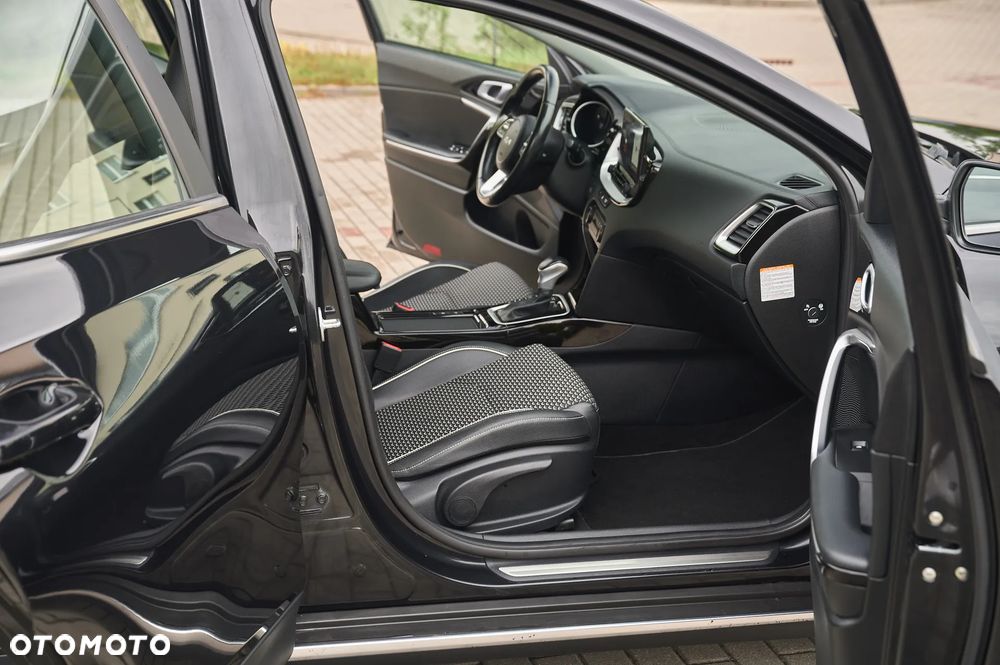 Kia XCeed 1.6 CRDi (48V Mild-Hybrid) DCT7 PLATINUM - 20
