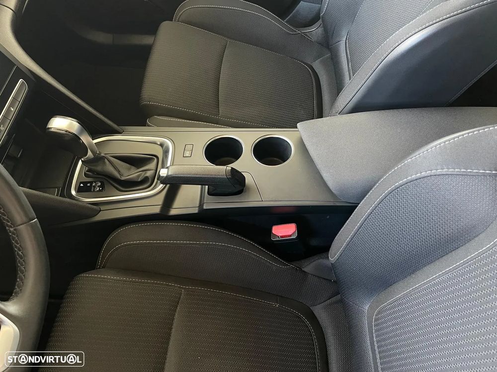 Renault Mégane Sport Tourer 1.5 Blue dCi Intens EDC - 22