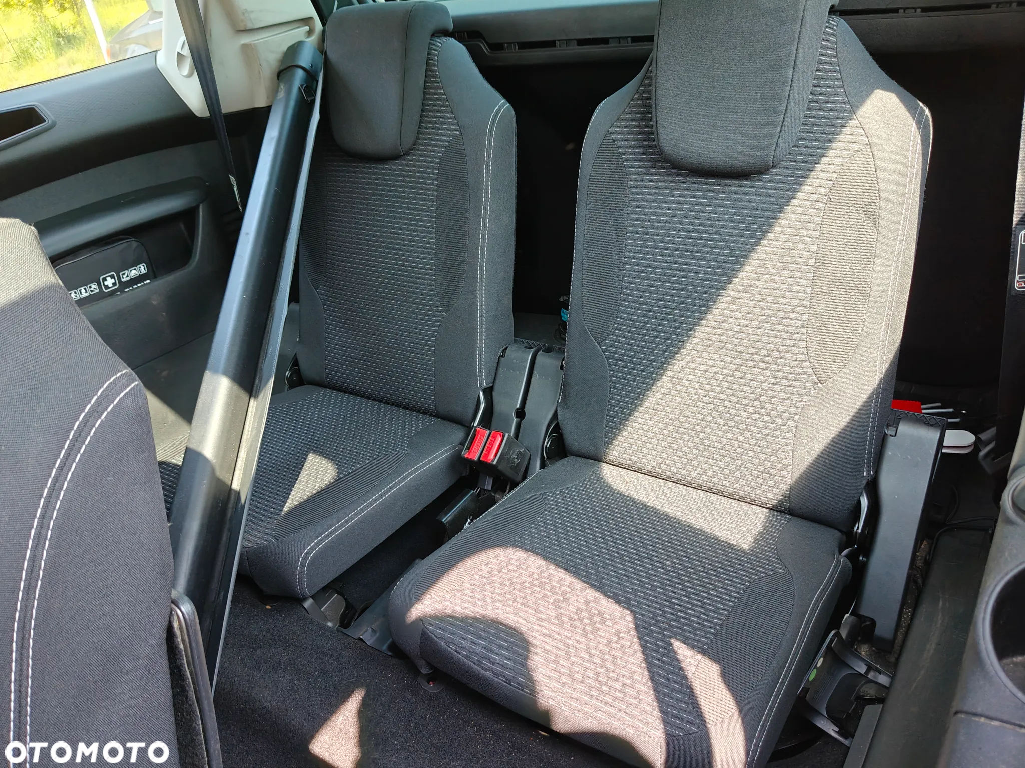 Chrysler Voyager - 13