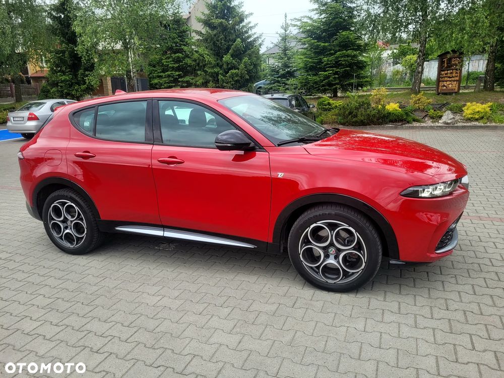 Alfa Romeo Tonale 1.5 T4 GSE mHEV TI DCT - 19