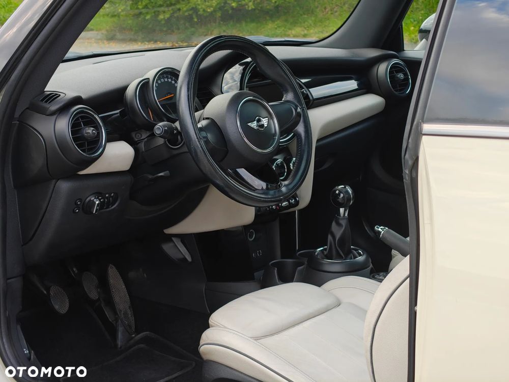 MINI Cooper S Standard - 10