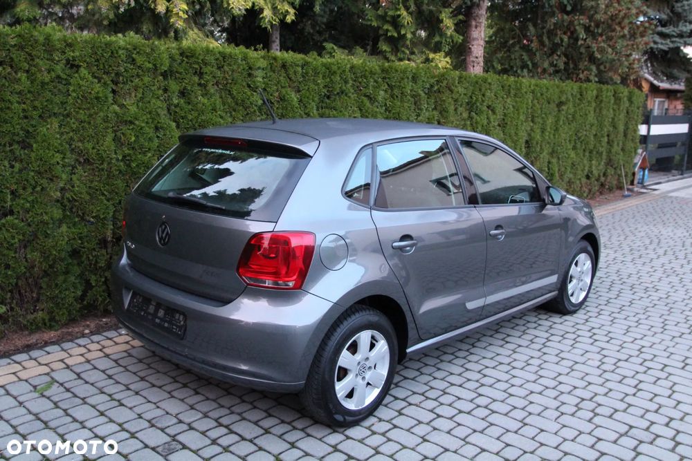 Volkswagen Polo - 4