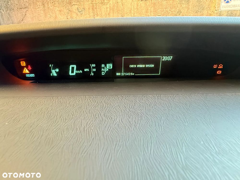 Toyota Prius - 8