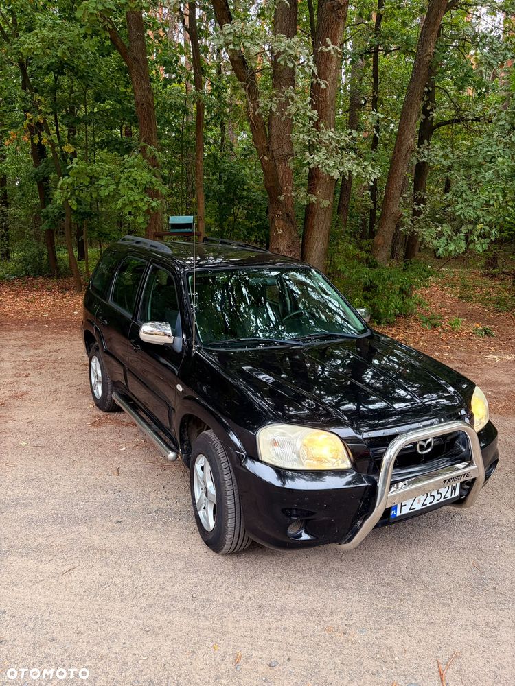 Mazda Tribute 2005 photo 2