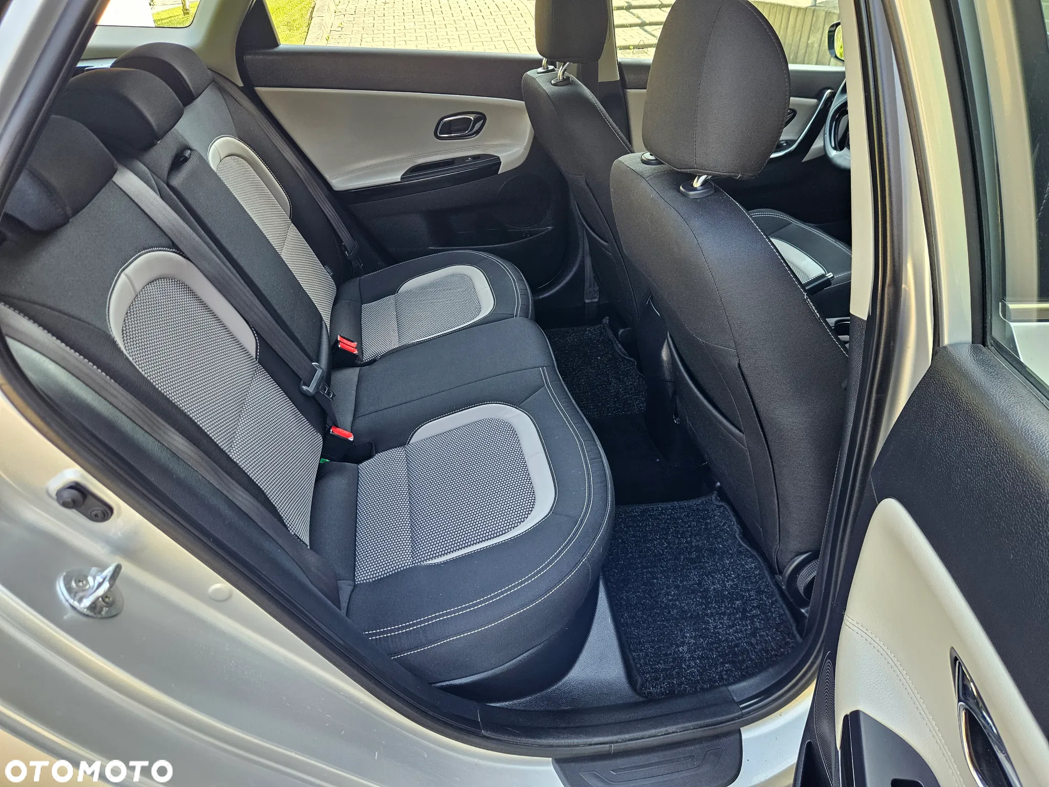 Kia Ceed Cee'd 1.6 GDI Business Line - 7