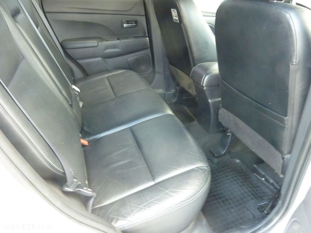 Mitsubishi ASX - 13