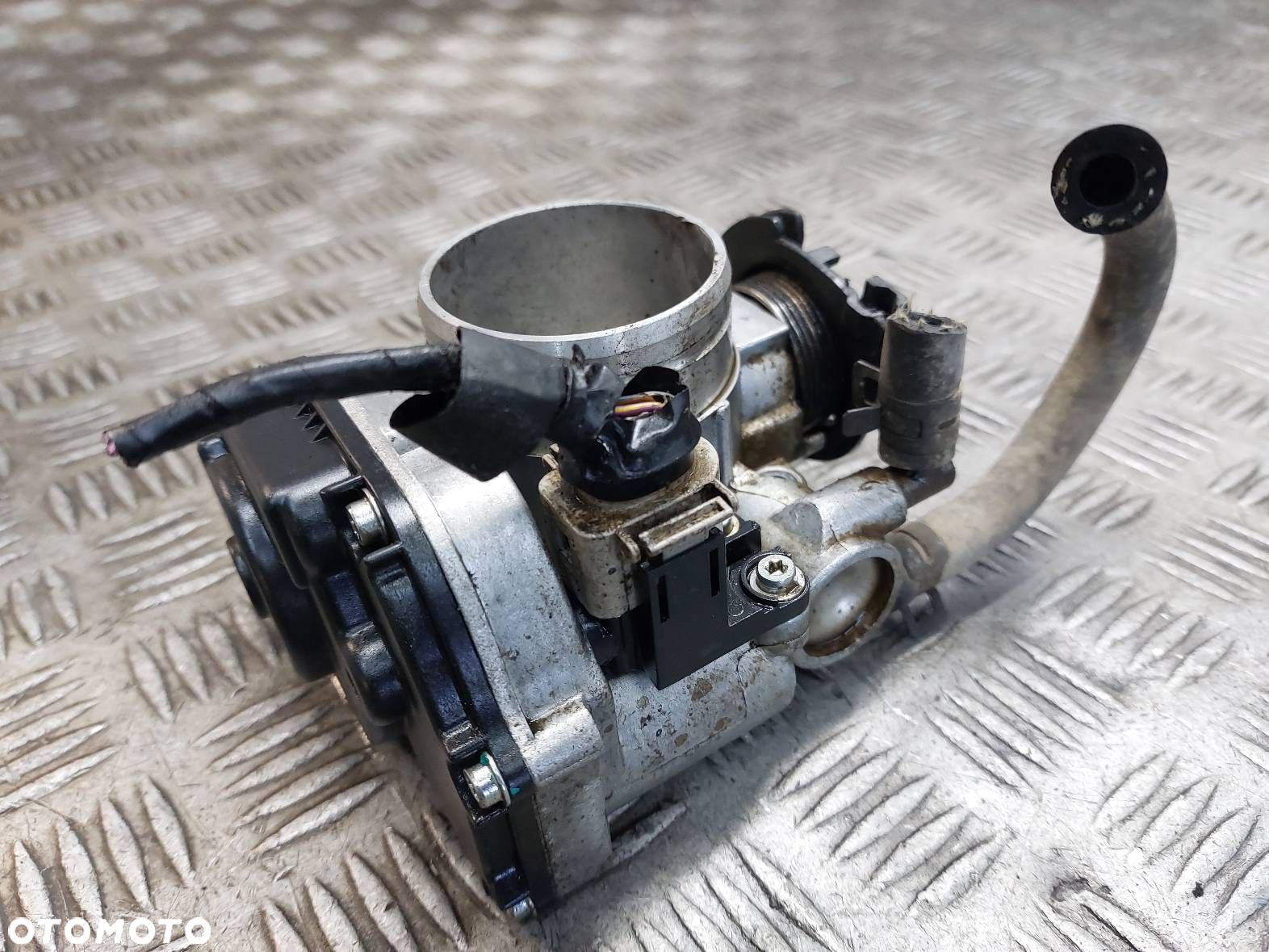 PRZEPUSTNICA AUDI A3 8L 1.6 8V ENGITECH 310009 - 2