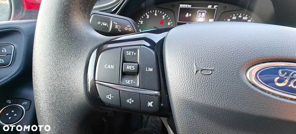 Ford Fiesta 1.1 S&S TREND - 17