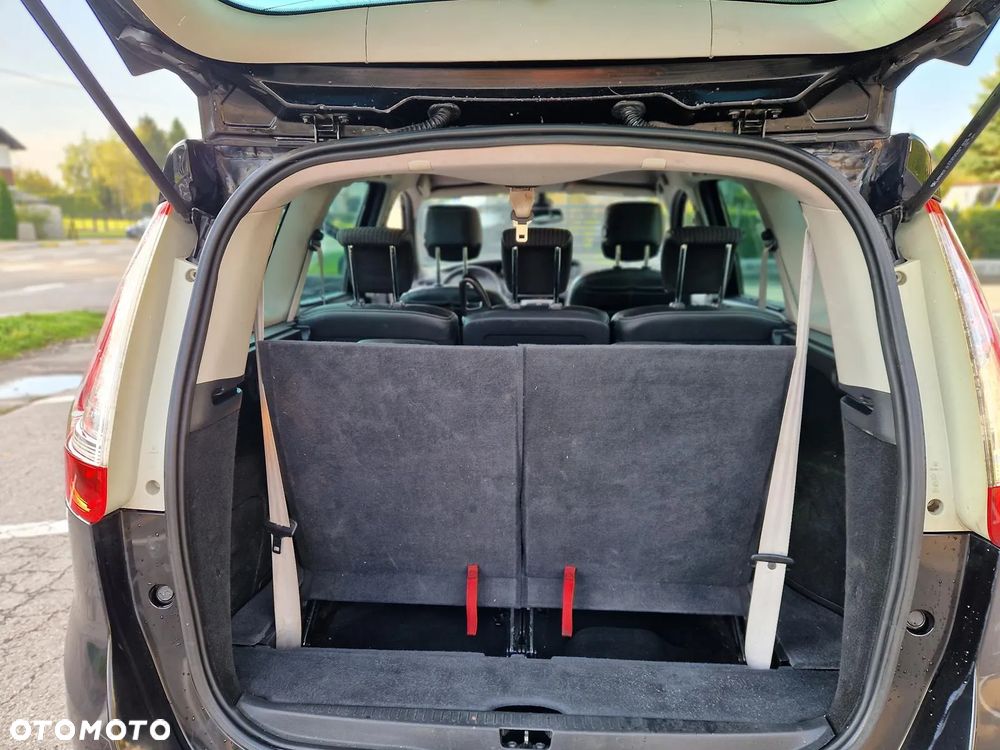 Renault Grand Scenic ENERGY TCe 130 BOSE EDITION - 25