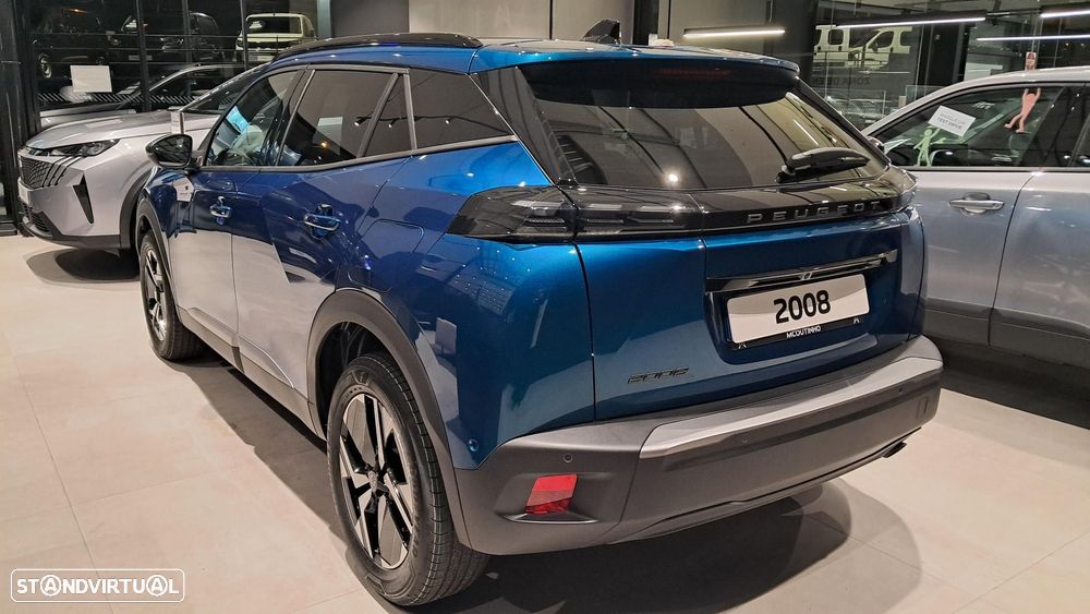 Peugeot 2008 1.2 PureTech Allure - 2