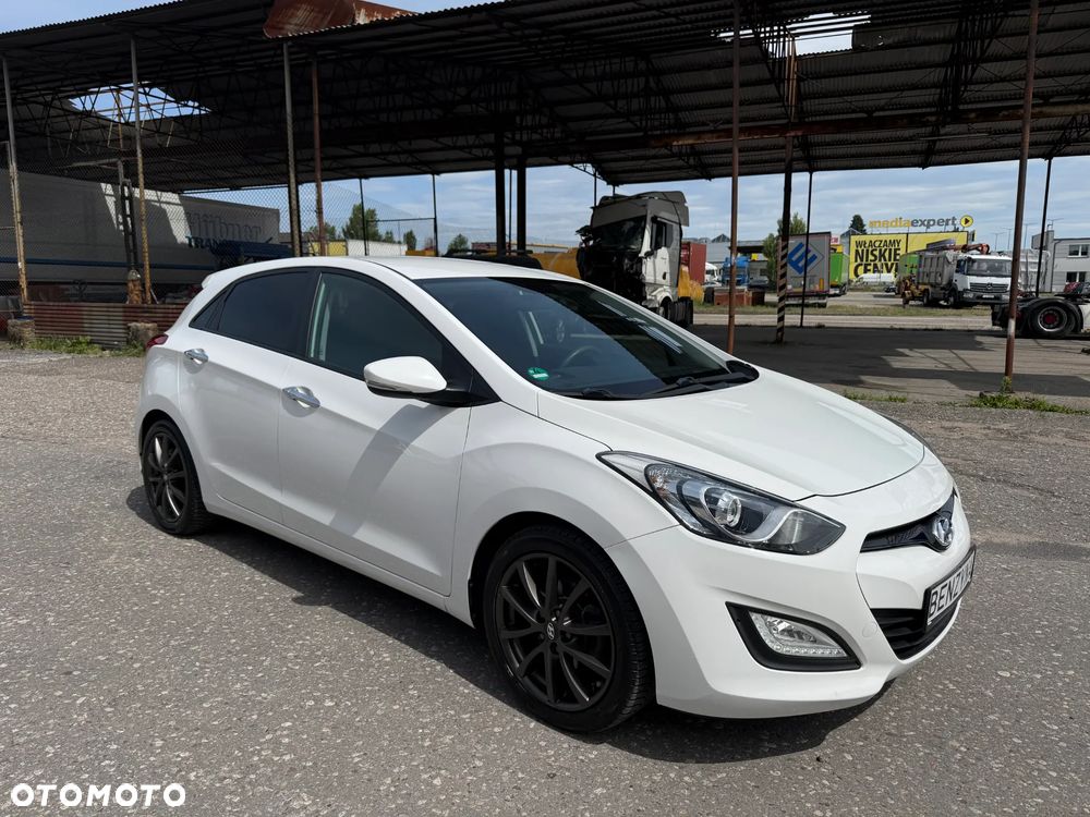 Hyundai i30 1.4 Comfort - 10