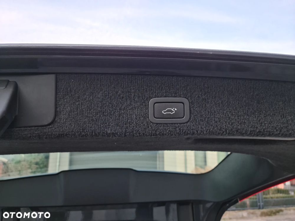 Volvo V70 D3 Summum - 36