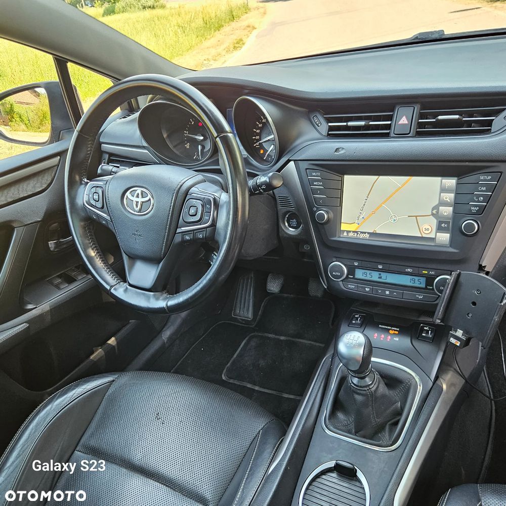Toyota Avensis 2.0 D-4D Active Business - 29