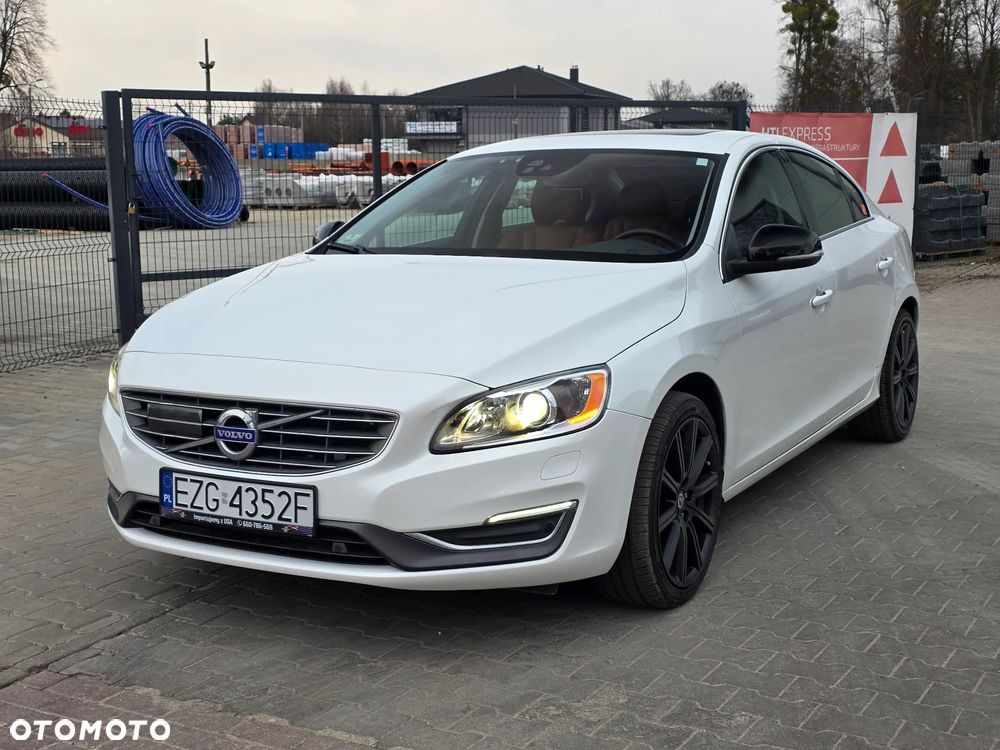 Volvo S60 2.5 T5 AWD - 2