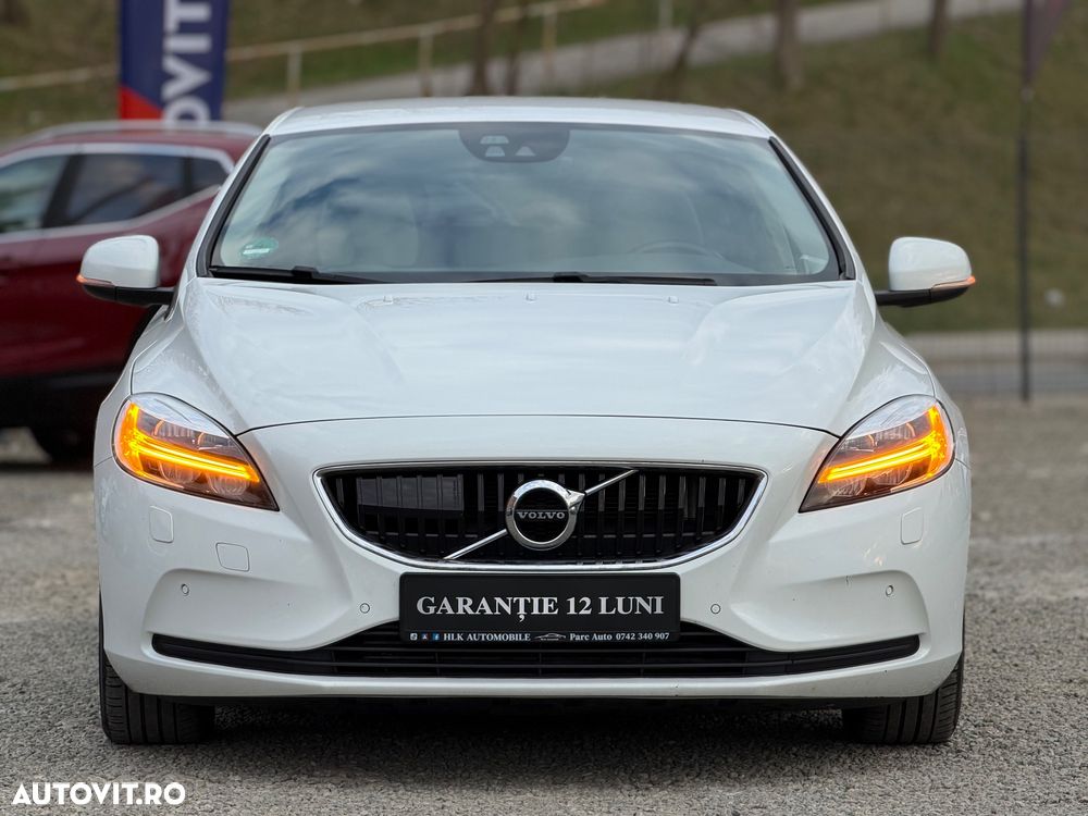 Volvo V40 D4 Geartronic Summum - 2