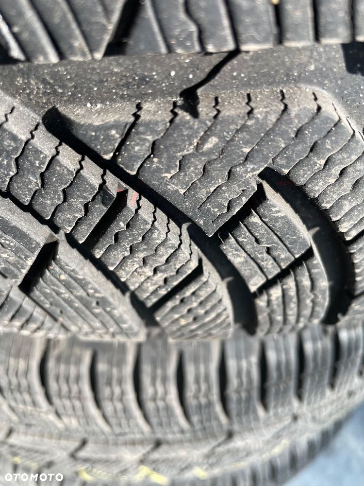 BMW Seria 7 745i - 30