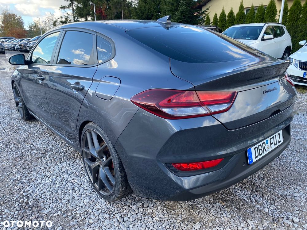 Hyundai i30 N Fastback 1.4 T-GDI Line - 4