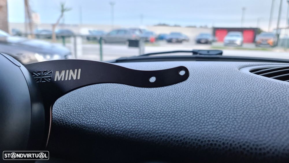 MINI 3 Portas Cooper D - 36