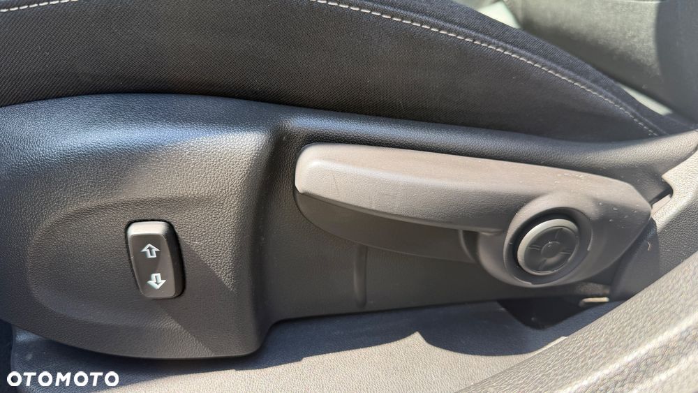 Opel Astra - 19