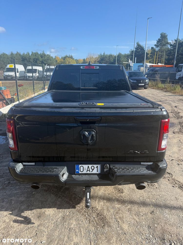 Dodge RAM 5.7 4x4 - 6