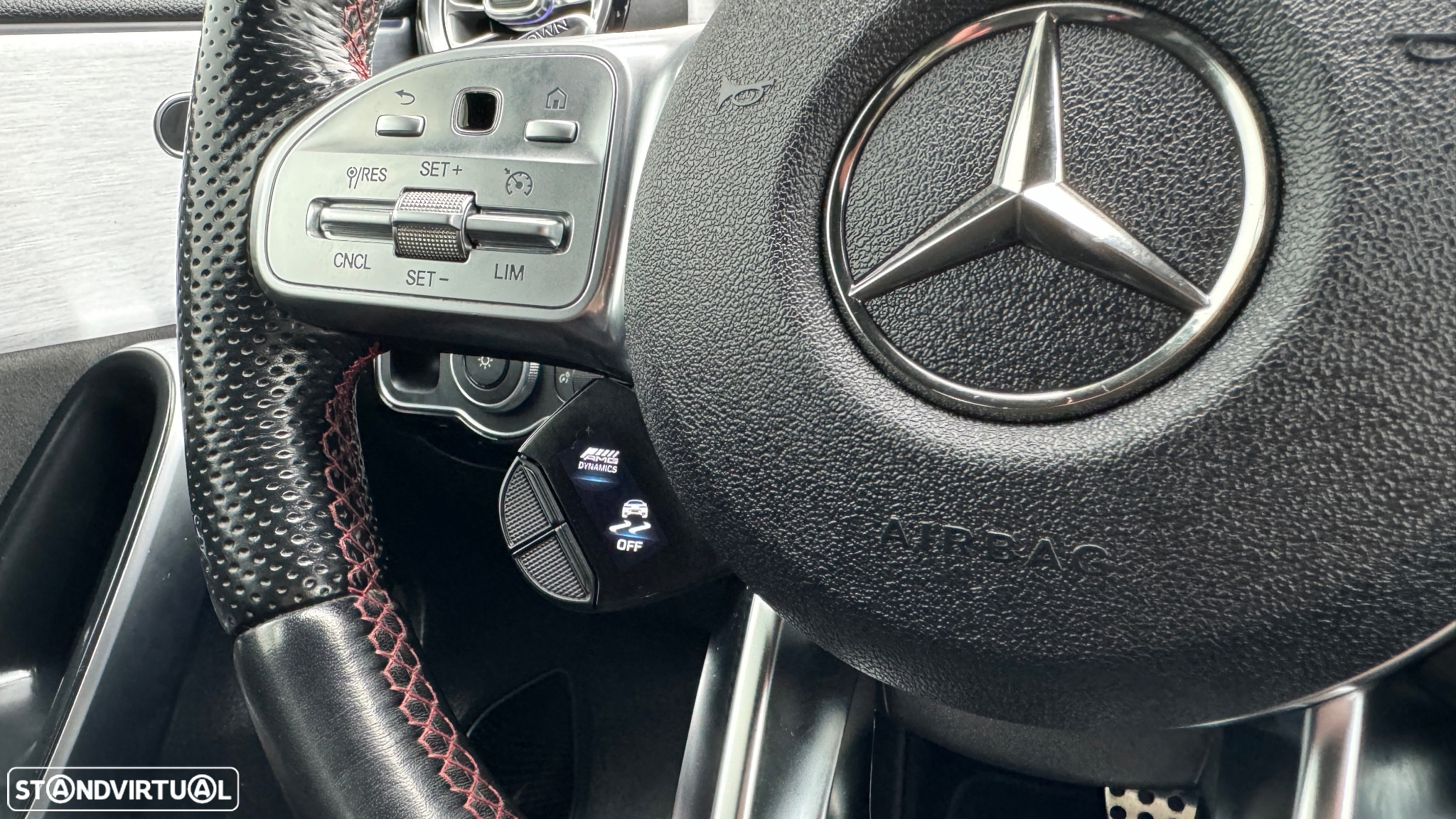 Mercedes-Benz A 35 AMG 4Matic - 12