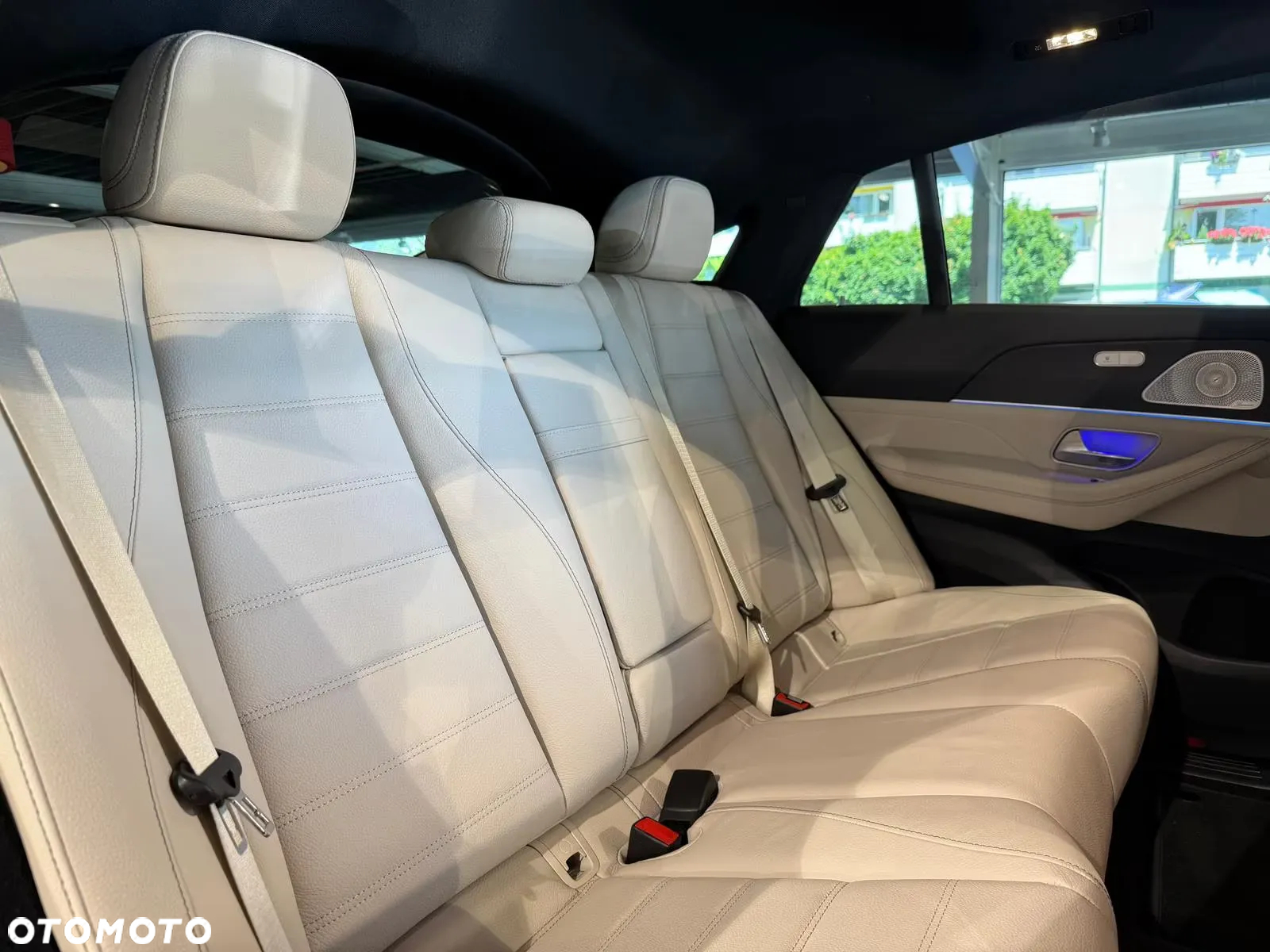 Mercedes-Benz GLE 300 d 4-Matic - 11