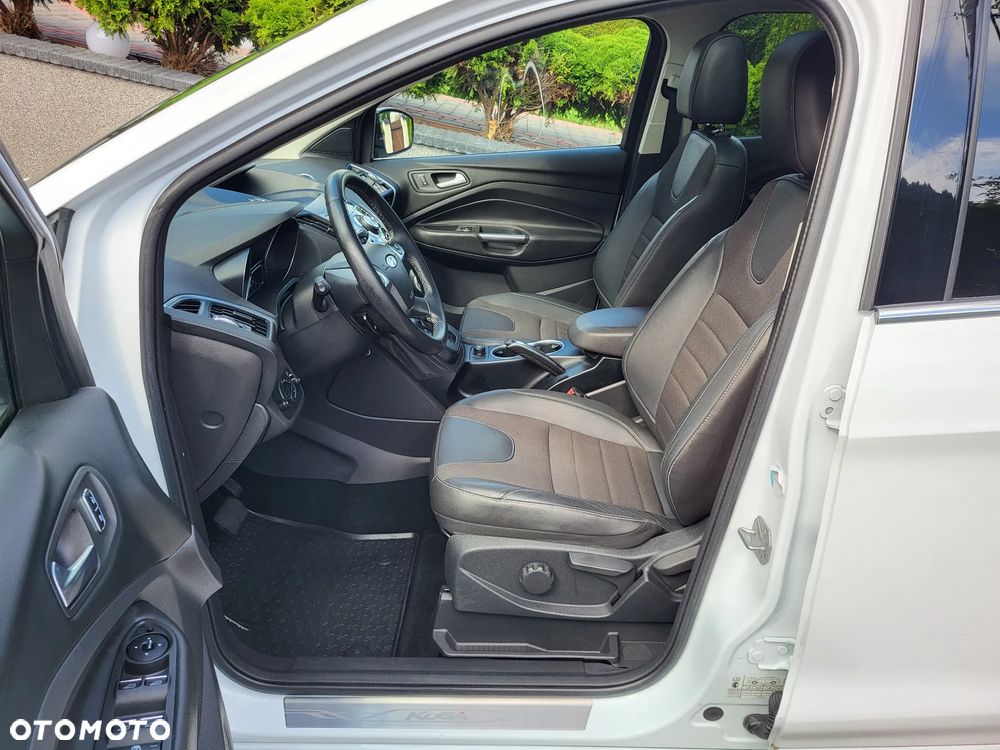 Ford Kuga 2.0 TDCi 4x4 Individual - 11