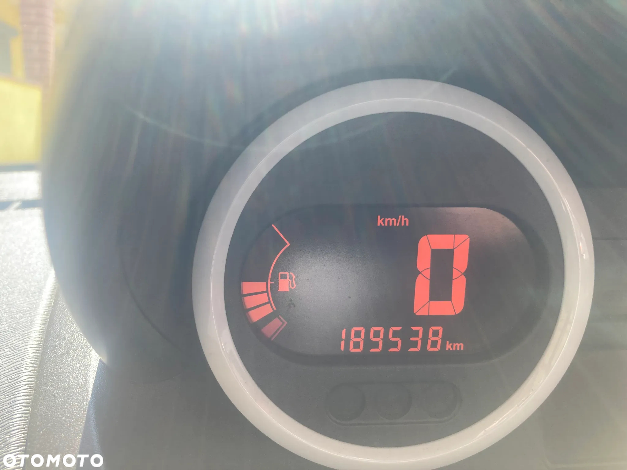 Renault Twingo 1.2 LEV 16V 75 Yahoo - 12