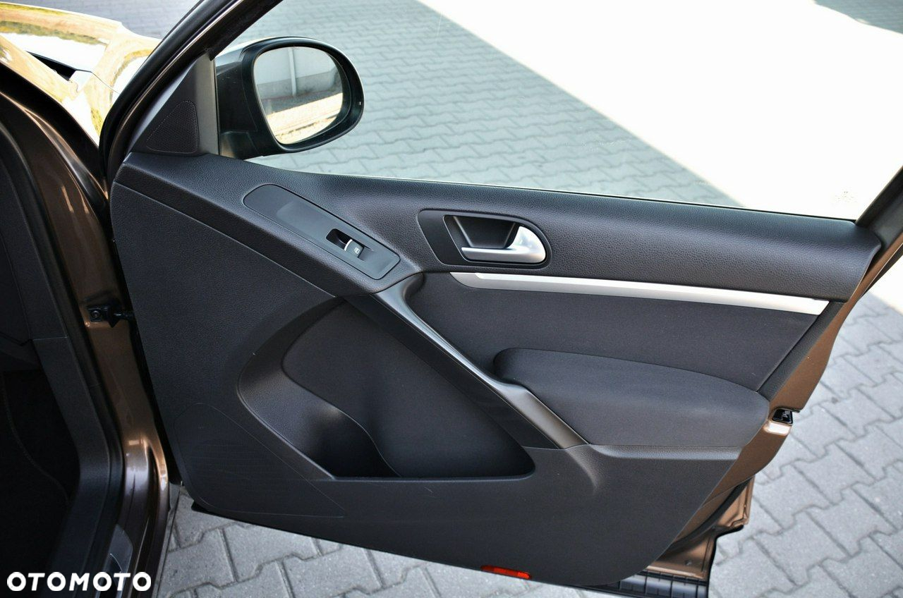 Volkswagen Tiguan - 23