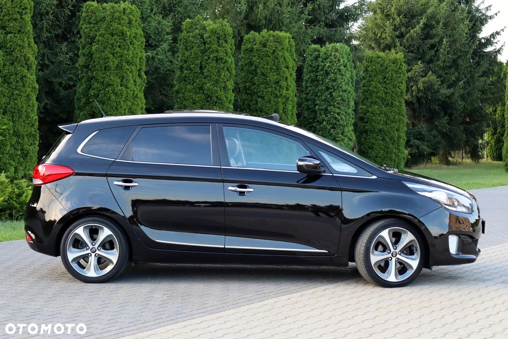 Kia Carens 1.7 CRDi L 7os - 3