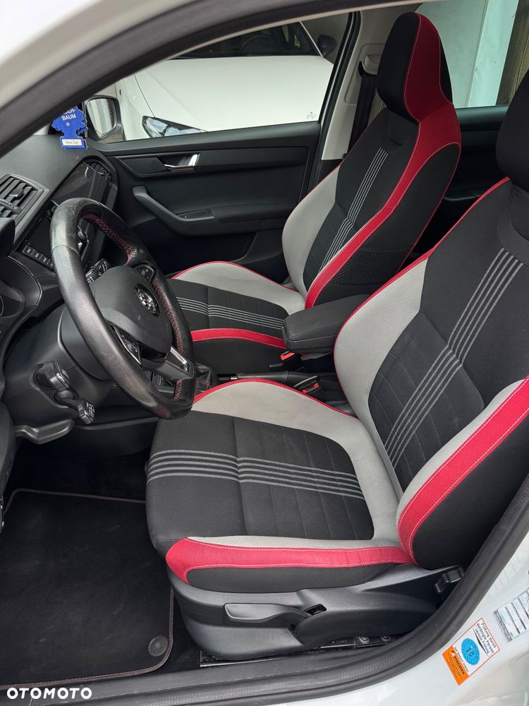 Skoda Fabia 1.2 TSI Monte Carlo - 8