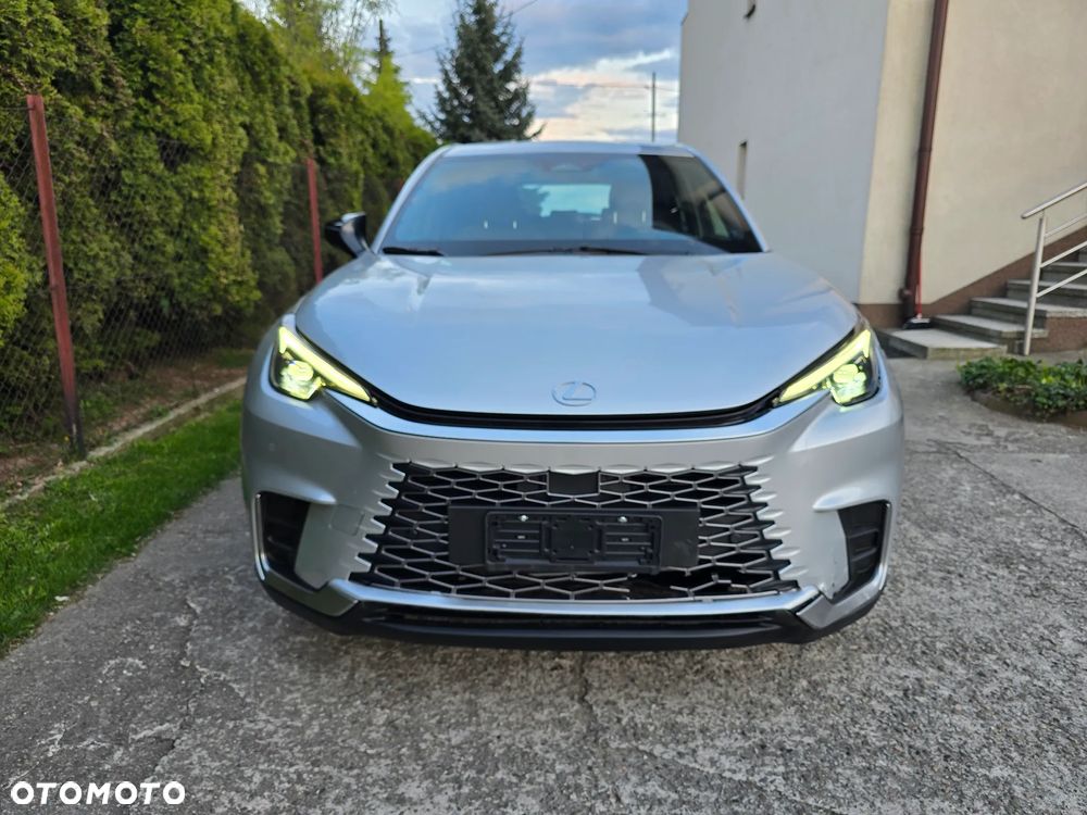 Lexus LBX FWD Original Edition - 1