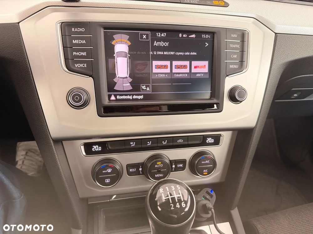 Volkswagen Passat 2.0 TDI BMT Highline - 11