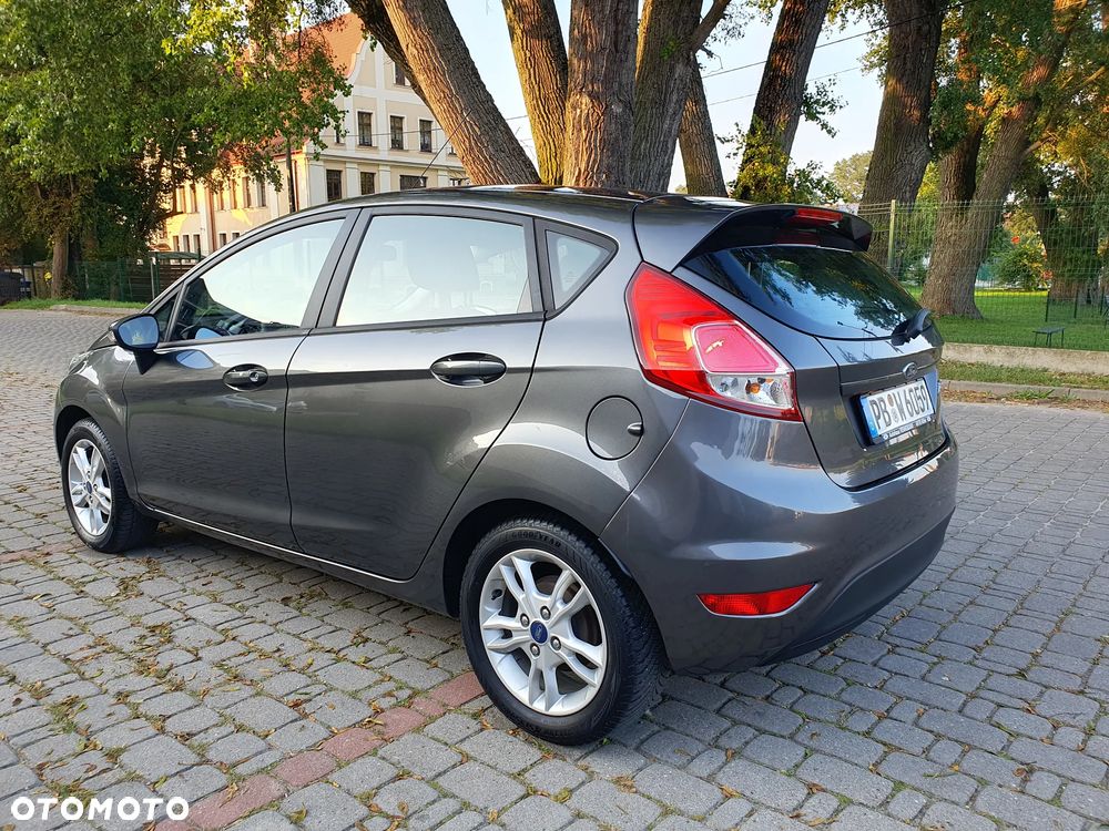 Ford Fiesta 1.0 Celebration - 2