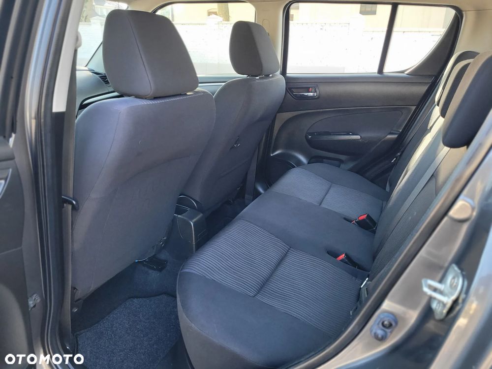 Suzuki Swift - 15