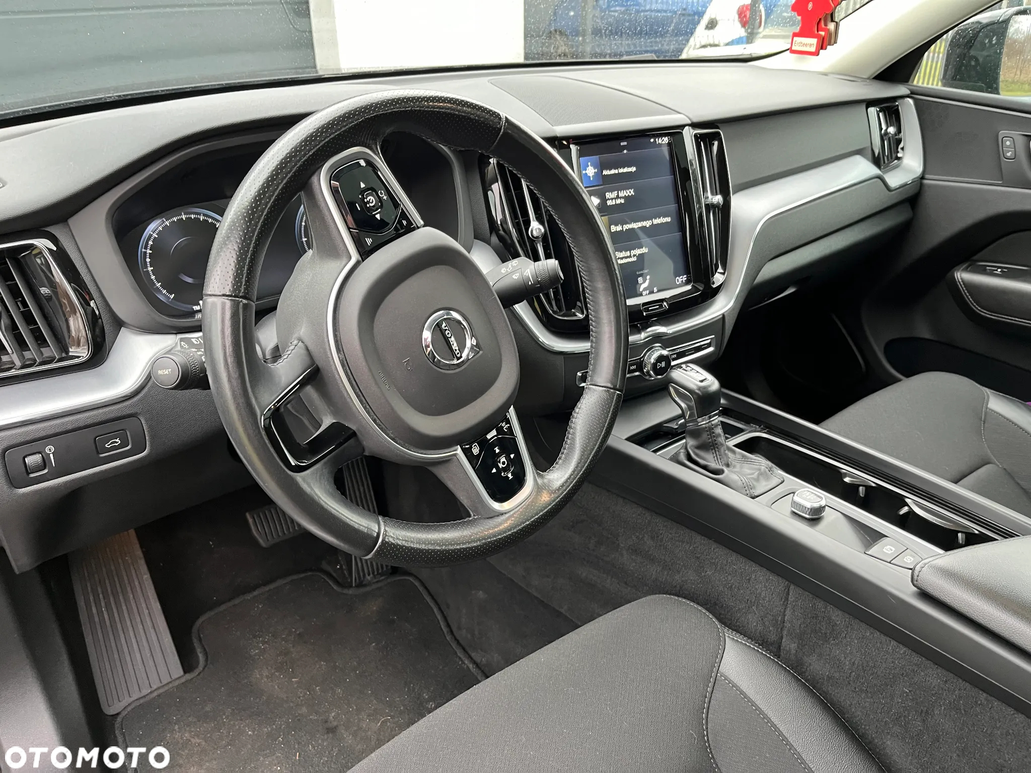 Volvo XC 60 D4 AWD Momentum - 10