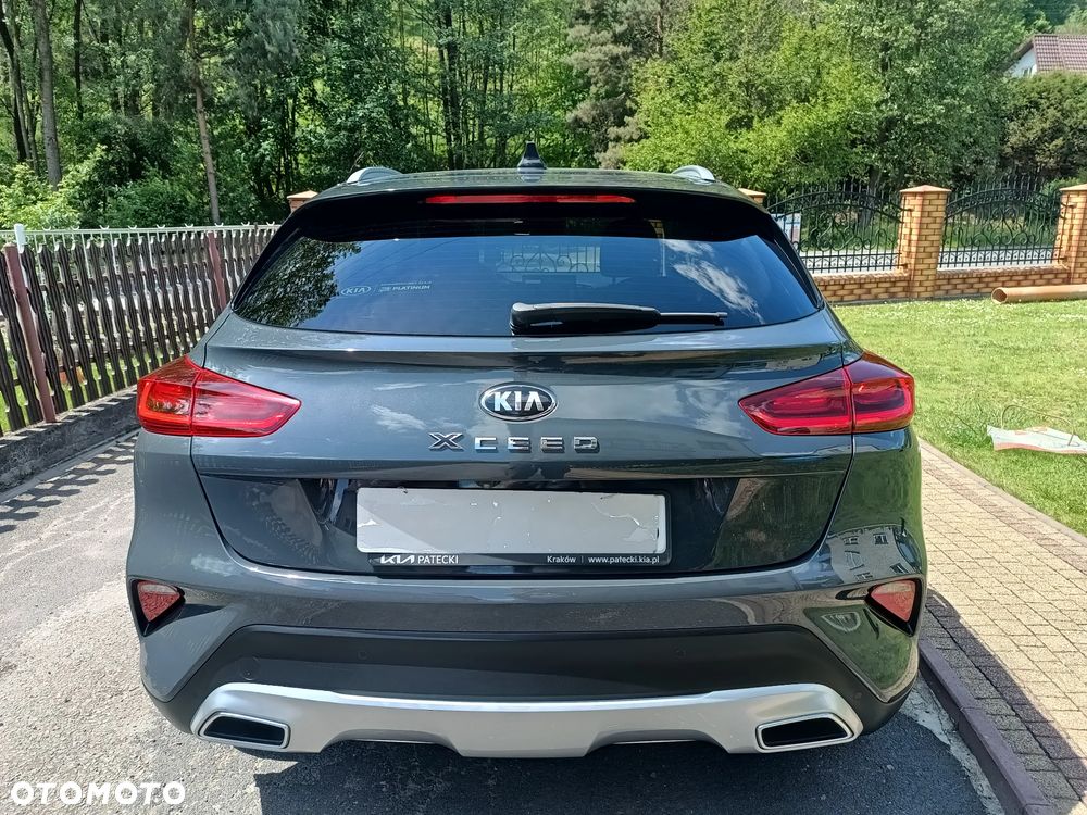 Kia XCeed 1.6 T-GDI L Business Line - 6