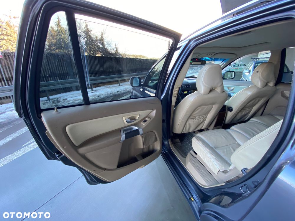 Volvo XC 90 - 10