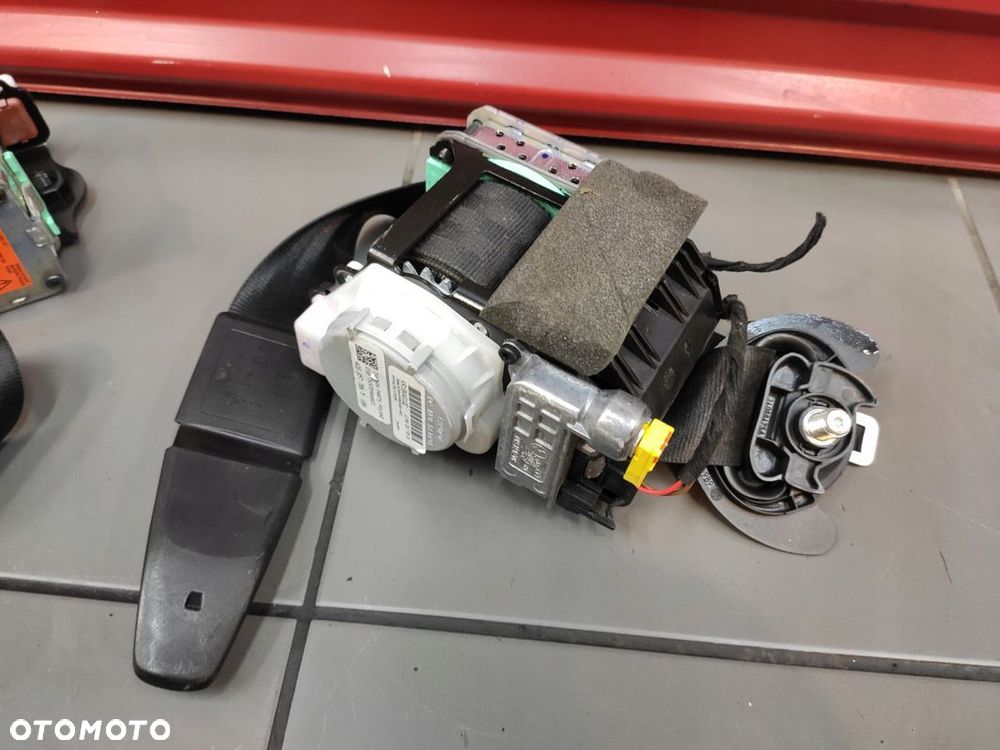 AUDI A7 4G8 LIFT A6 C7 PAS LEWY PRZÓD CZARNY NAPINACZ PIROTECHNIK SPRAWNY - 2