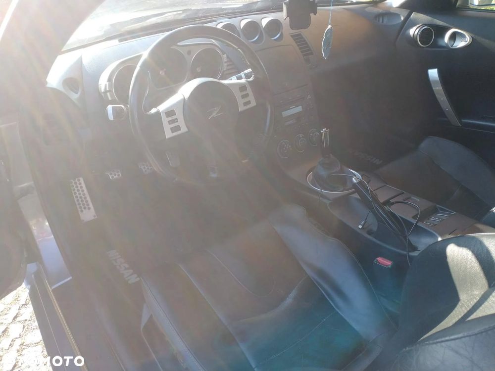 Nissan 350 Z 3.5 V6 - 16