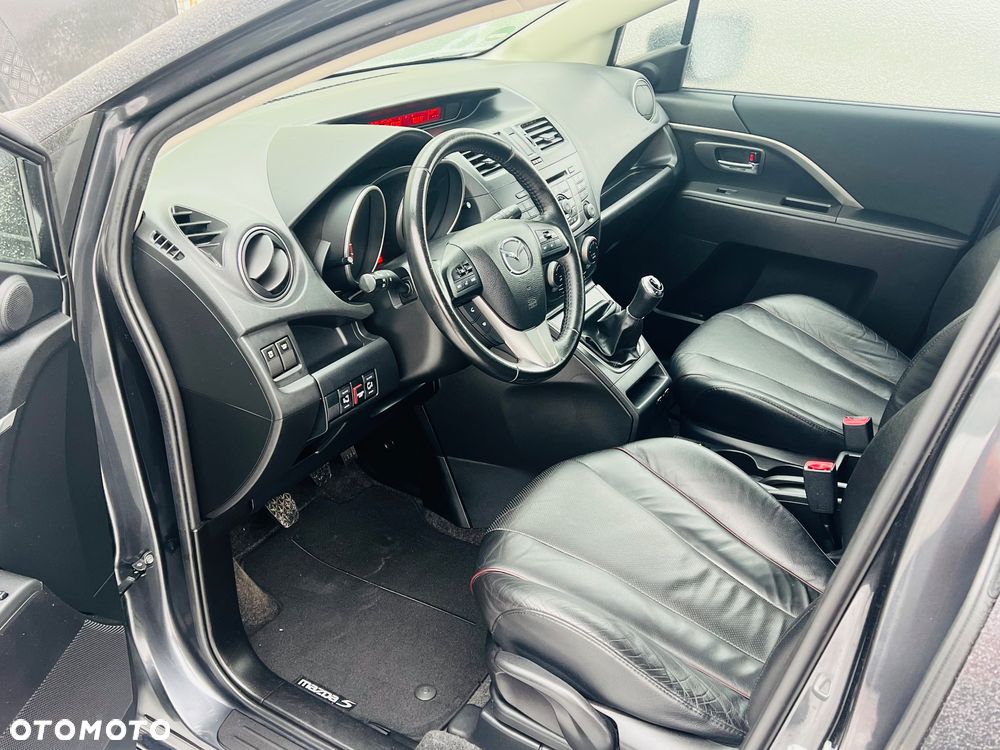 Mazda 5 2.0 Exclusive + - 9