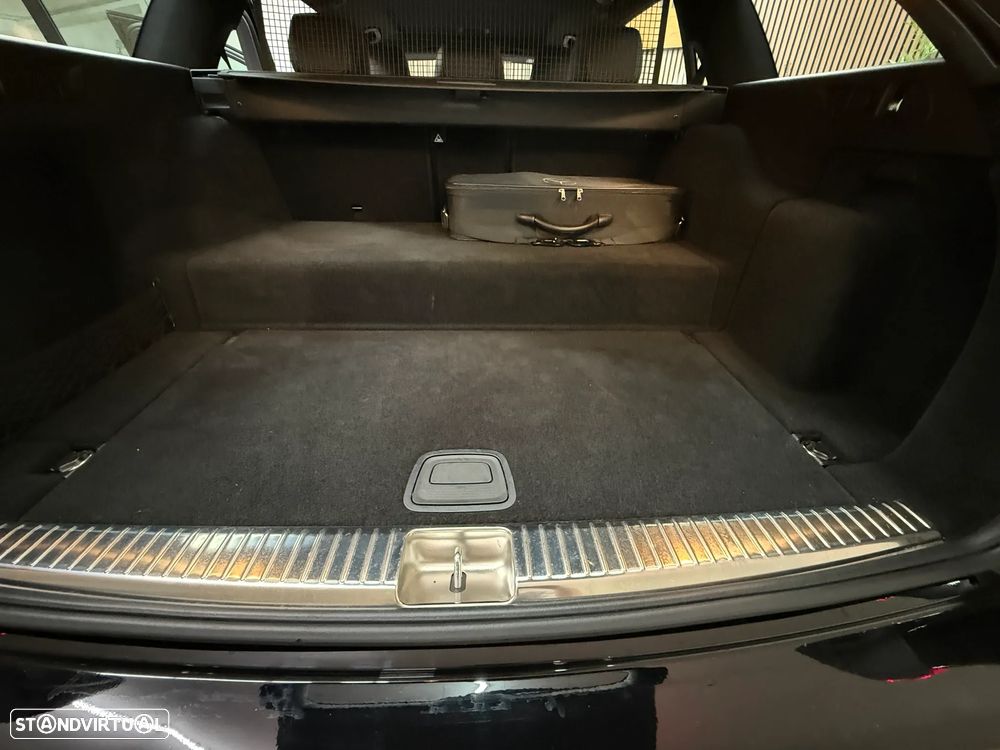 Mercedes-Benz E 300 de 9G-TRONIC AMG Line - 10