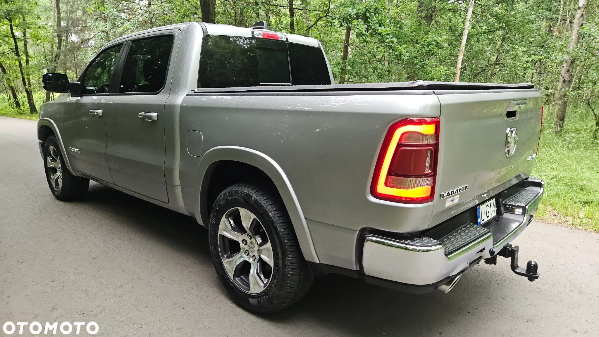 Dodge RAM 1500 5.7 4x4 - 8