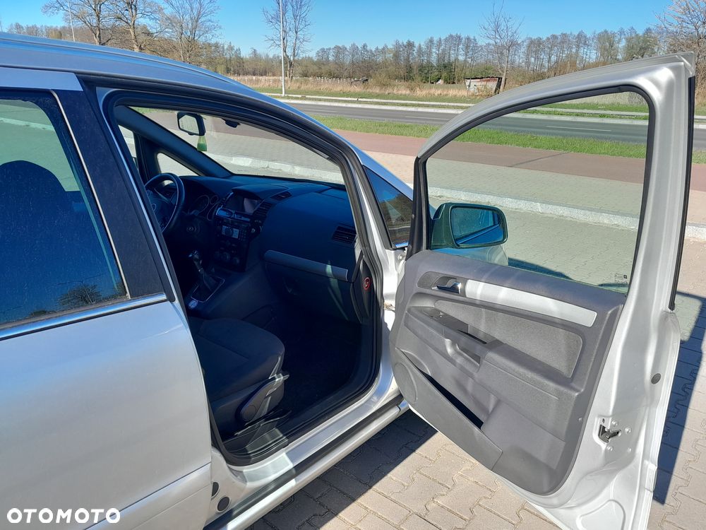 Opel Zafira 1.7 CDTI - 6