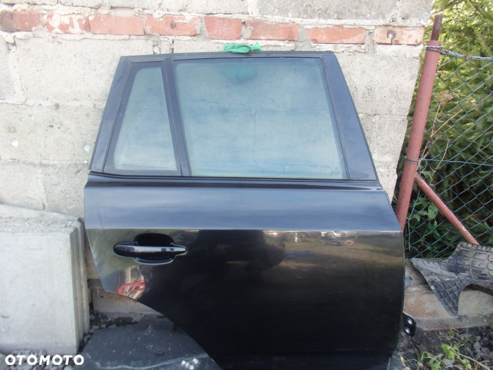 BMW X3 E83 DRZI PRAWY TYŁ BLACK SAPPHIRE 475 - 1