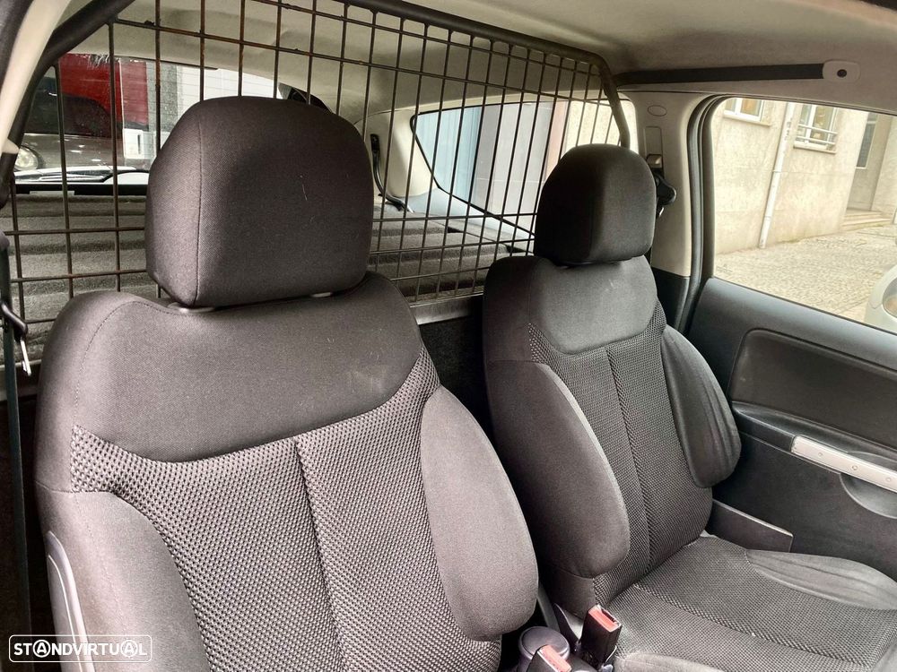 Citroën C2 1.4 HDi VTR - 17