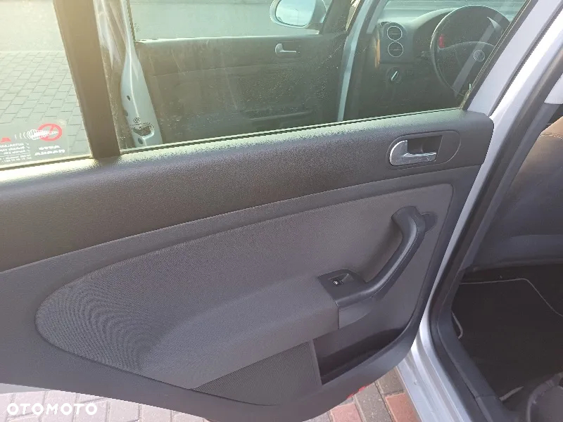 Volkswagen Golf Plus 1.9 TDI United - 19